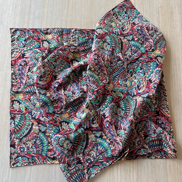NBW Collier Campbell London Silk Scarf - Picture 1 of 3